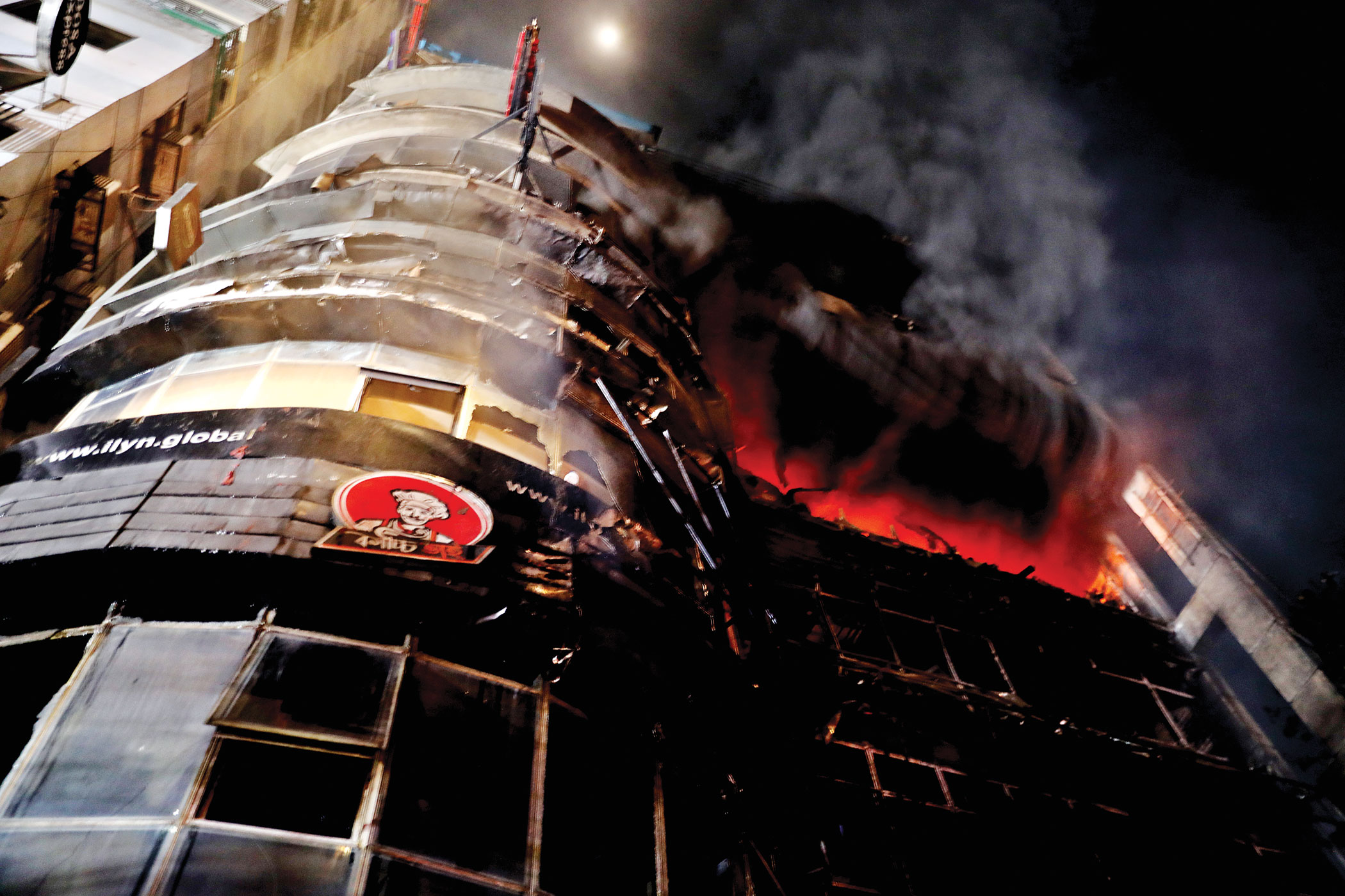 Fire Safety in High-Rise: Owners exploit legal loopholes