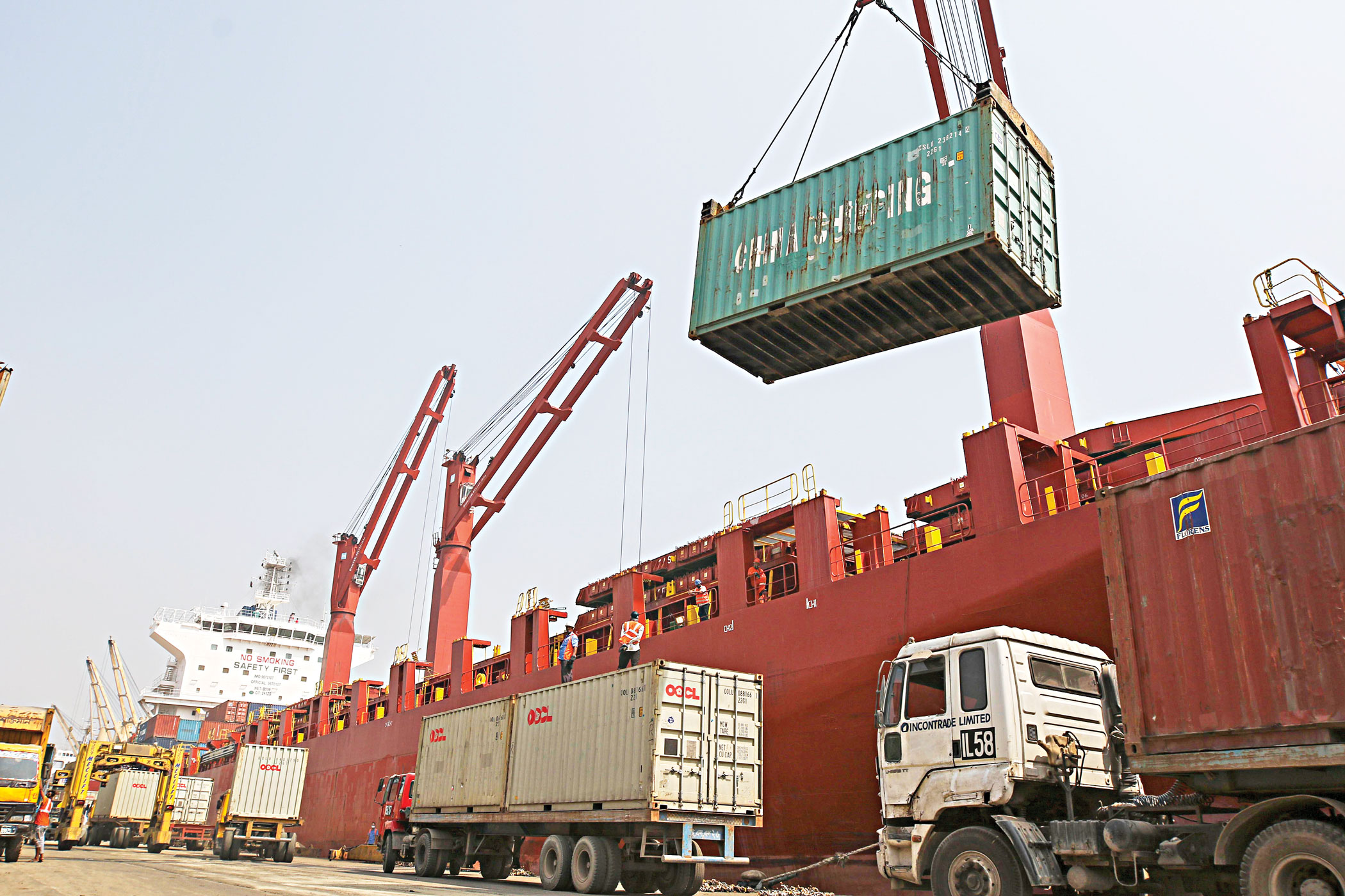 Financial account deficit keeps widening