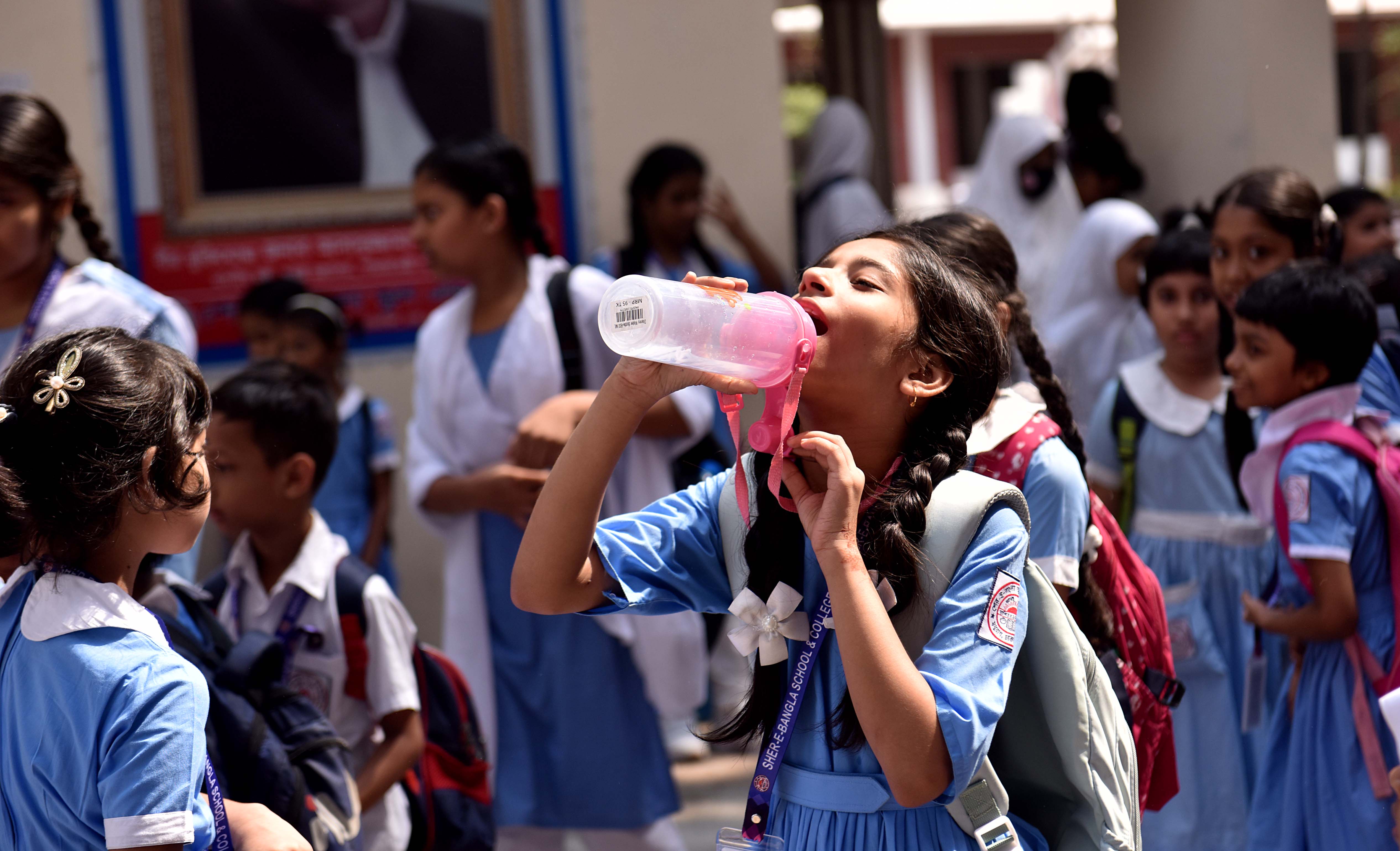 Students back to school even as Met office extends heat alert