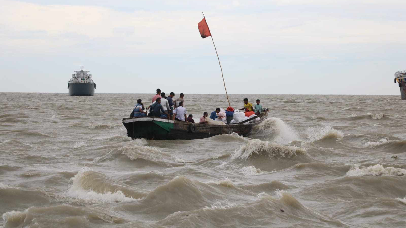 Cyclone Remal: 27,000 Rohingyas at risk of landslides