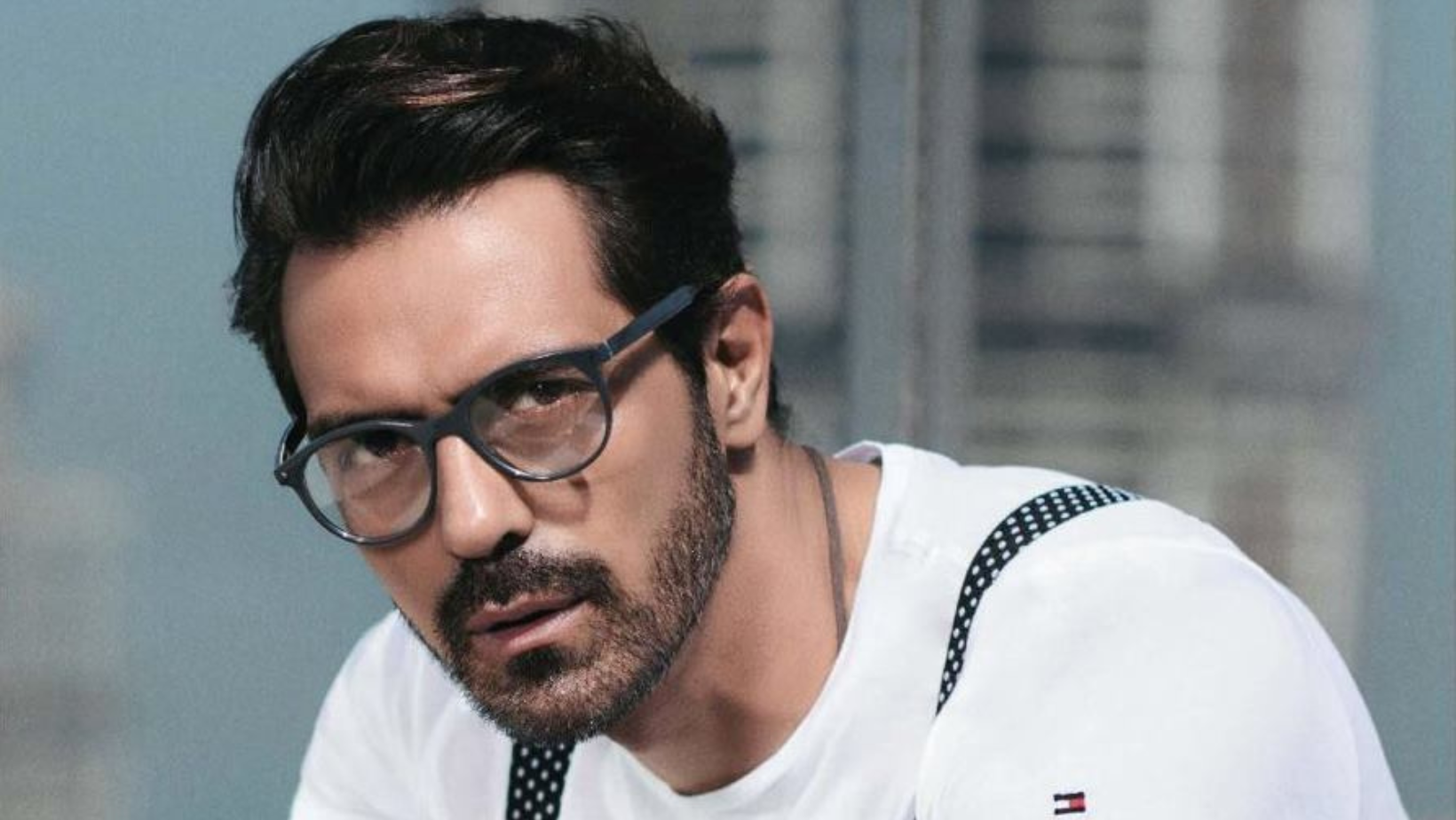 Arjun Rampal to walk on ramp in Dhaka this month