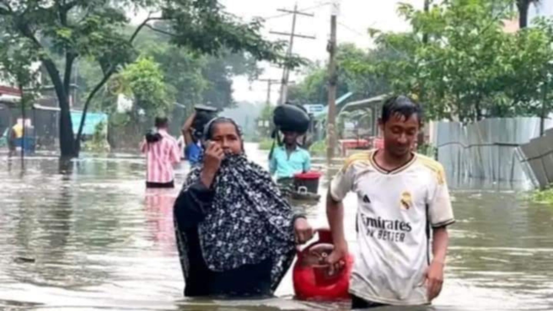 3 million stranded as flood hits eight districts