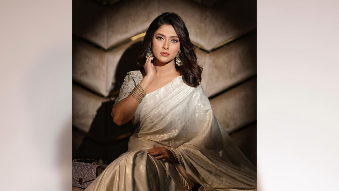 Mehazabien heads to Toronto for her debut film premiere