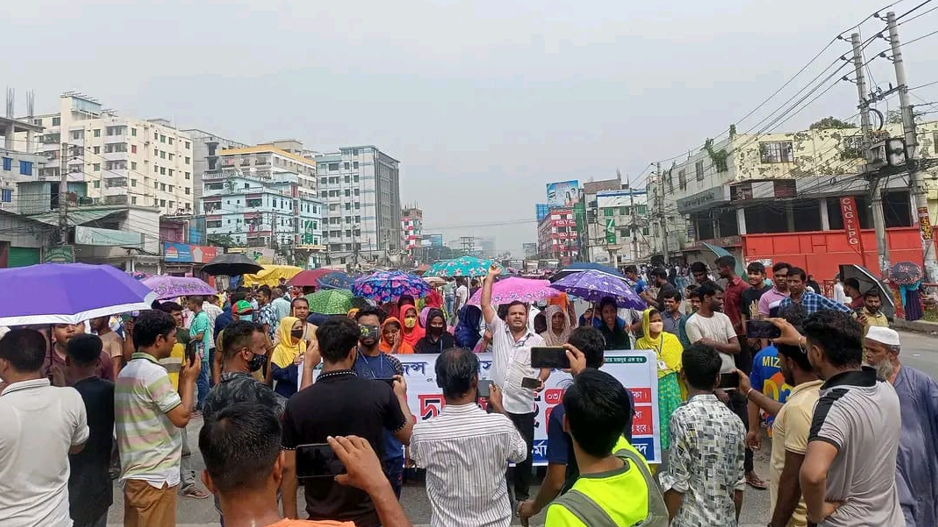 Garment workers block Dhaka-Mymensingh highway demanding attendance bonus