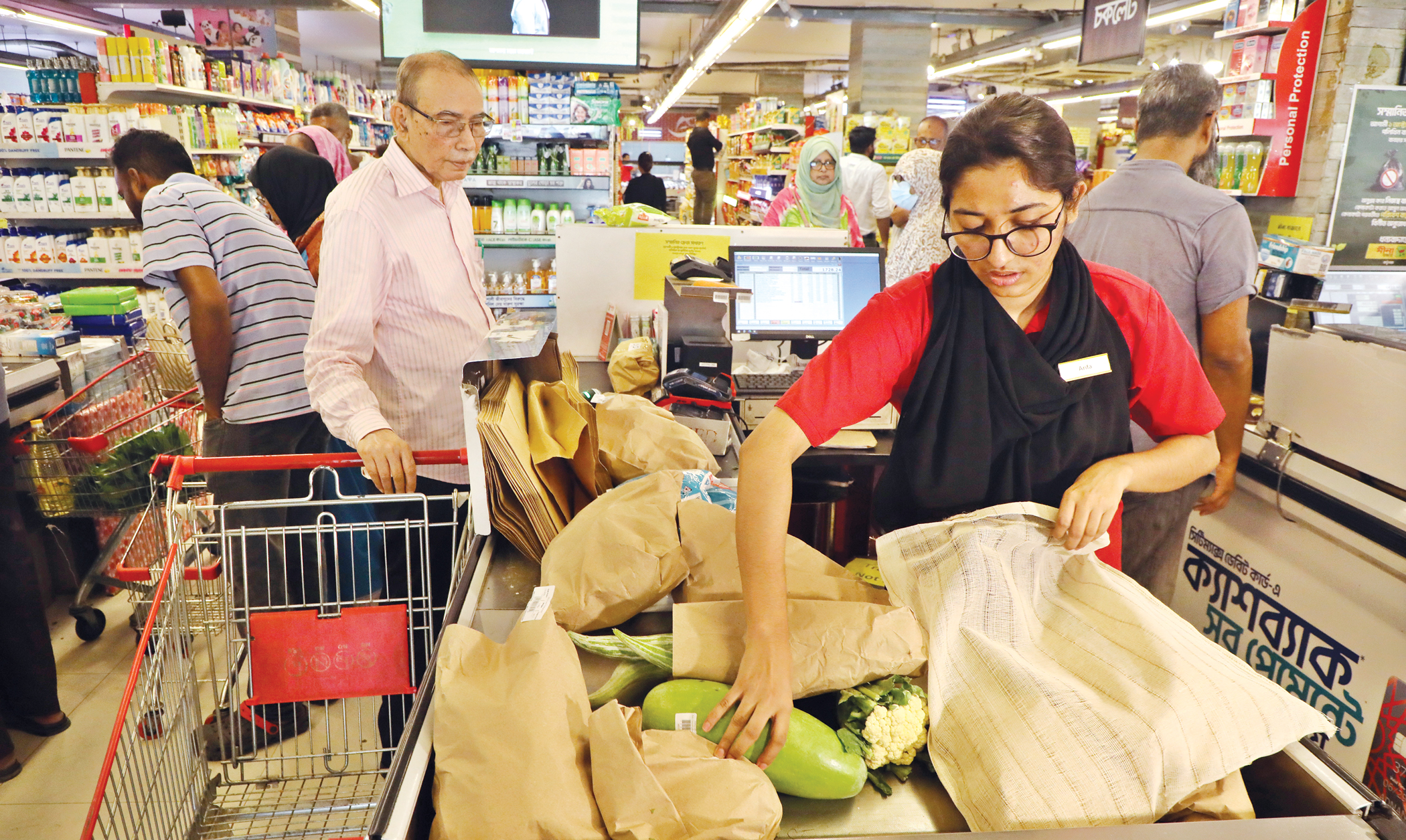 Ban on polythene bags a boon  for eco-friendly sack makers