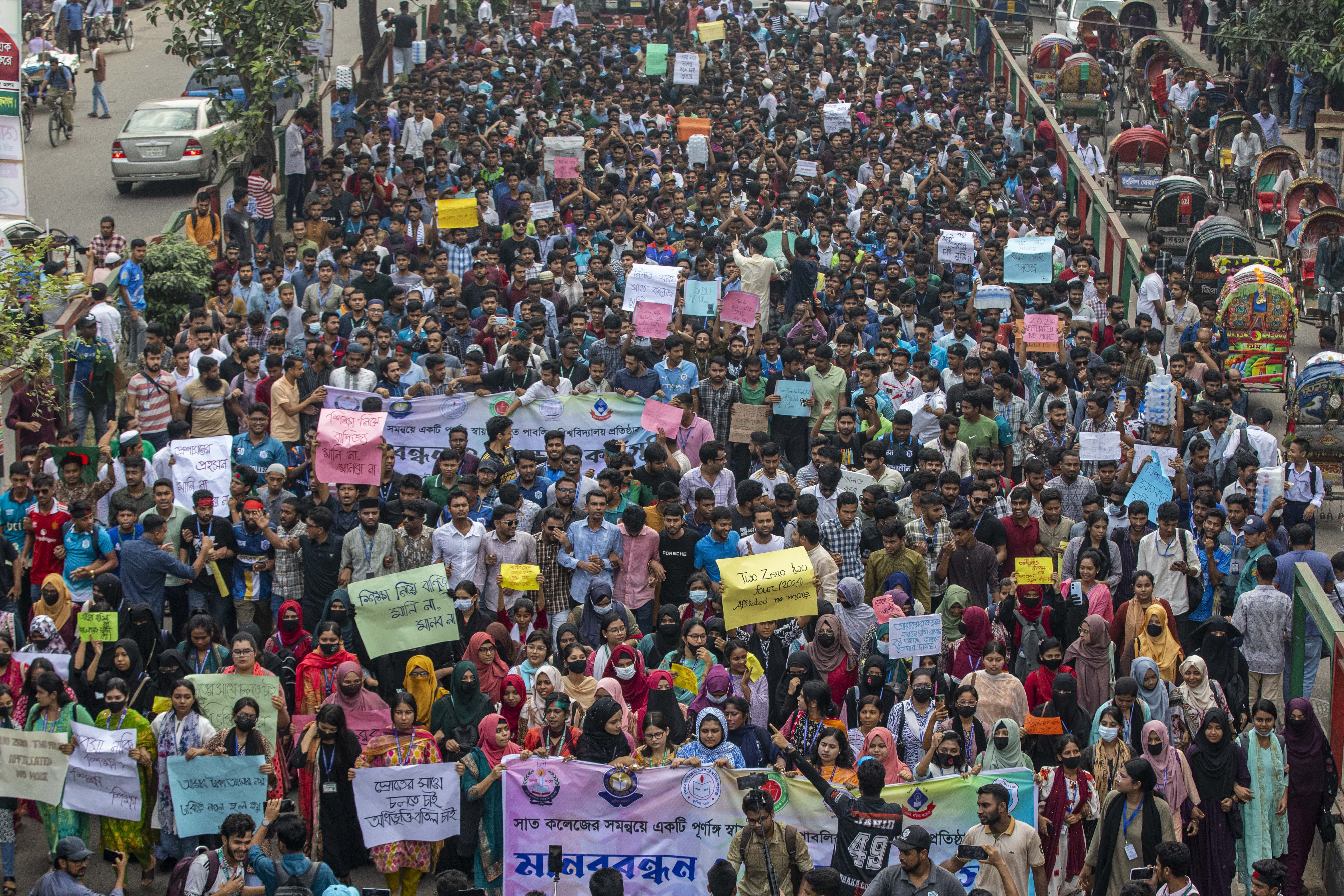 Seven colleges, one crisis: Dhaka University’s affiliation nightmare