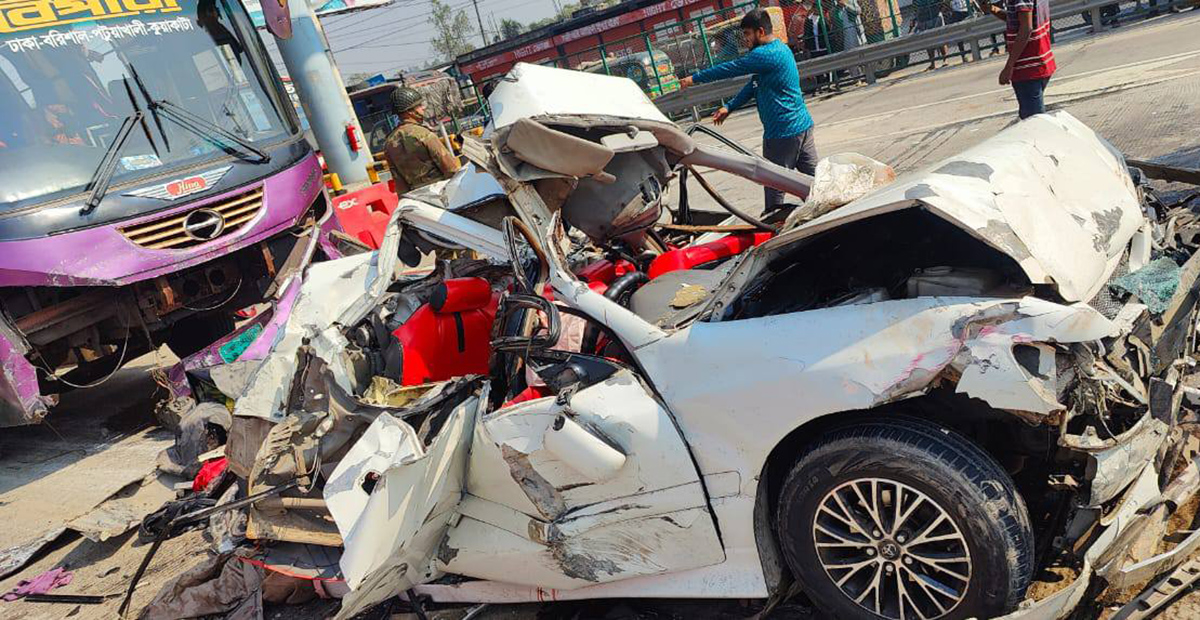 Bus driver among 2 arrested over Dhaka-Mawa Expressway crash