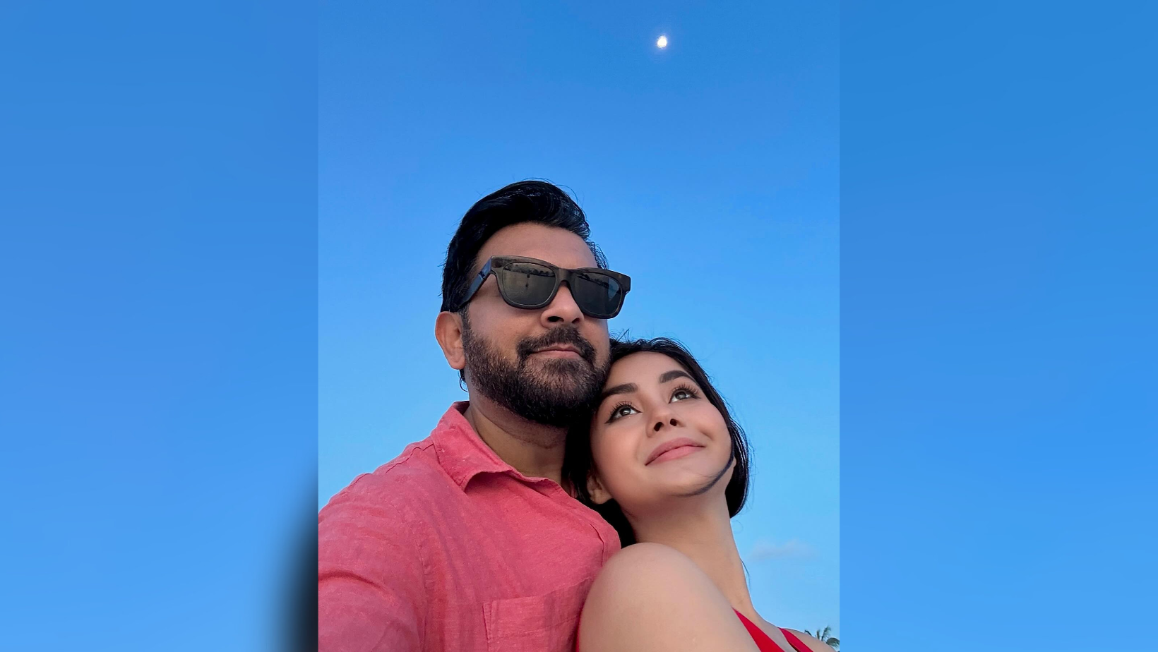 Roza Ahmed shares honeymoon photos with Tahsan