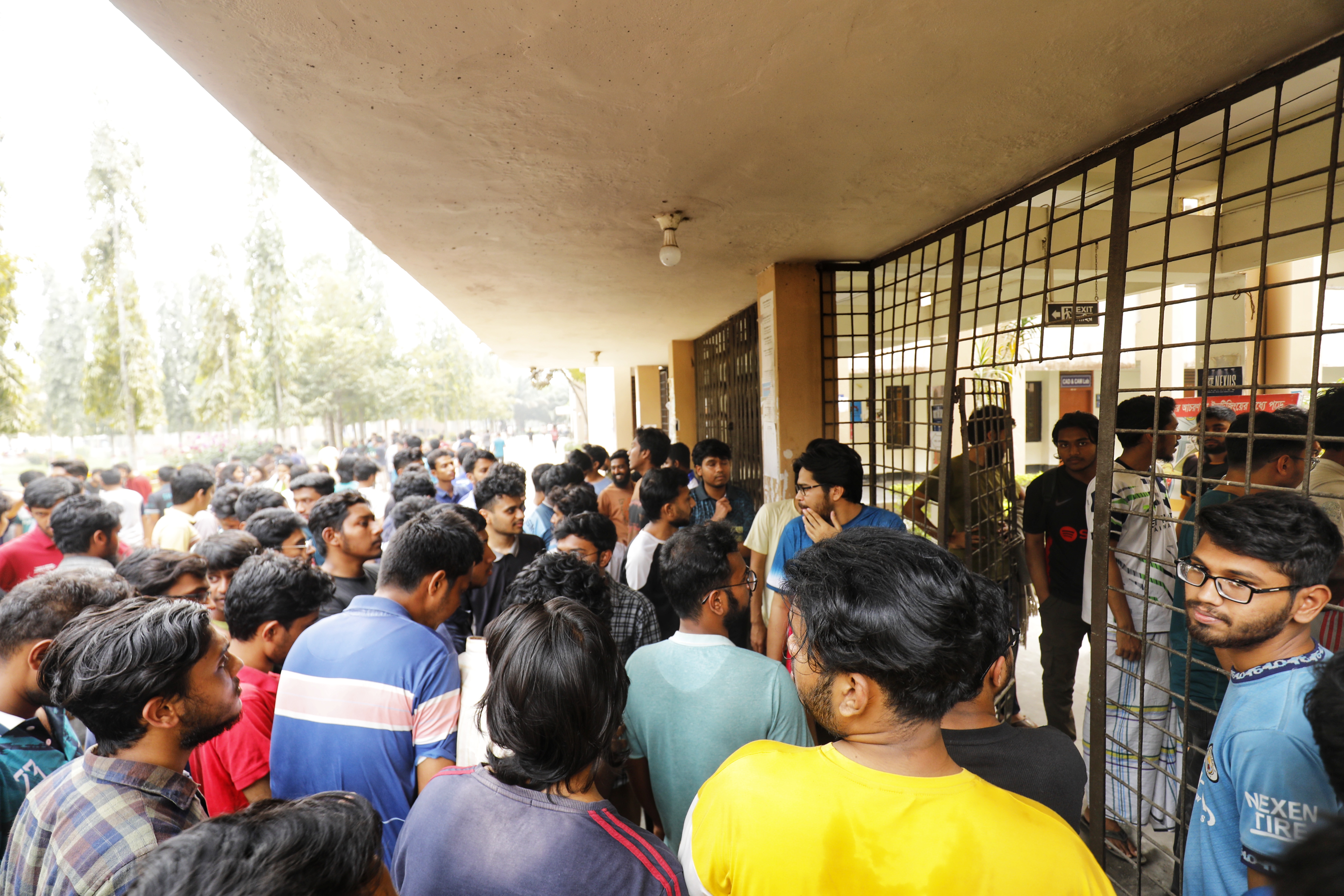 Kuet suspends exams, classes amid protests 