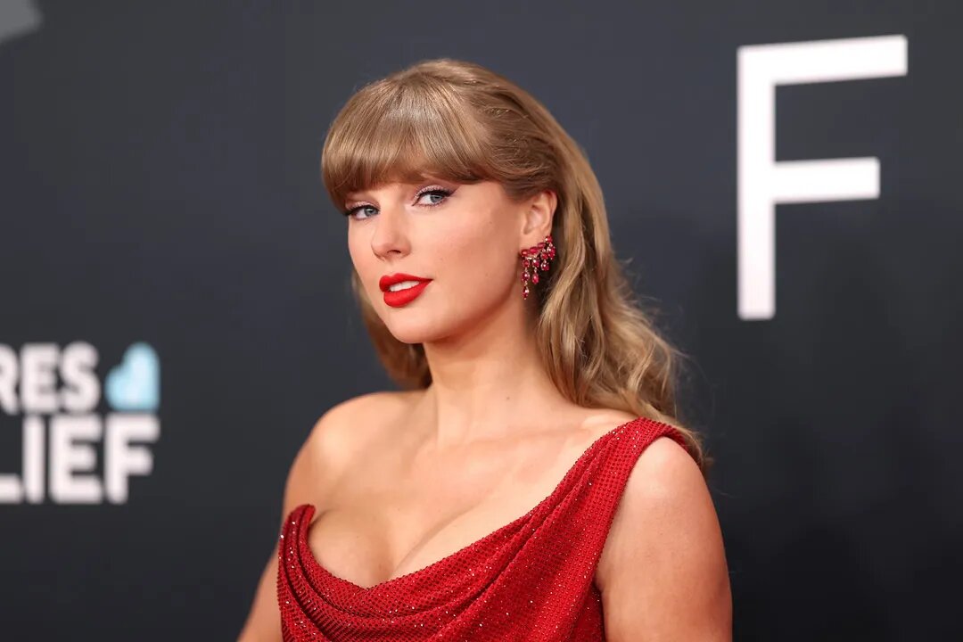 Two arrested for stealing and flipping Taylor Swift concert tickets for $600k