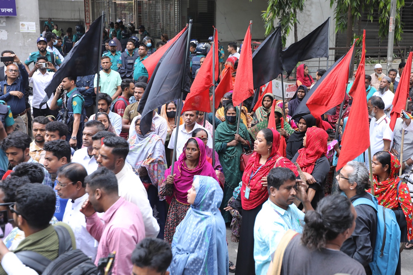 Why must workers always take to the streets for unpaid wages?