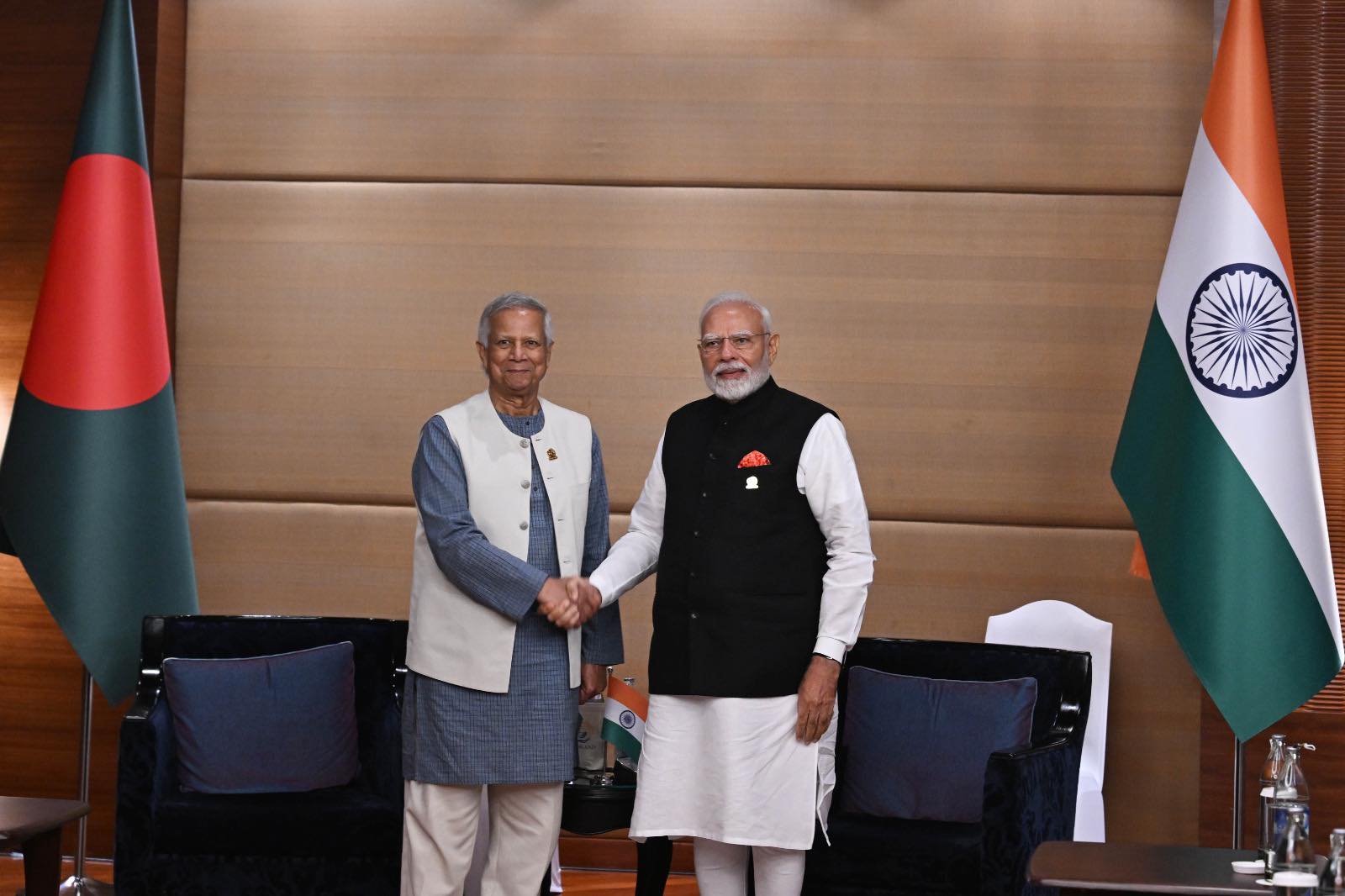 Yunus-Modi meeting discusses Hasina extradition