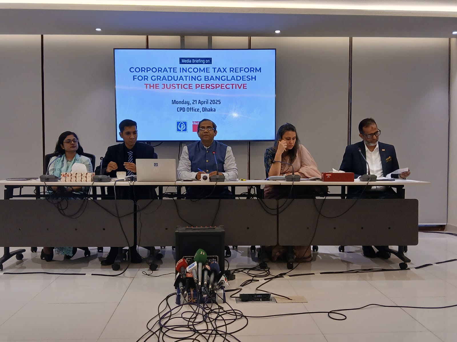 Tk 2.26 lakh crore lost to tax evasion in FY23