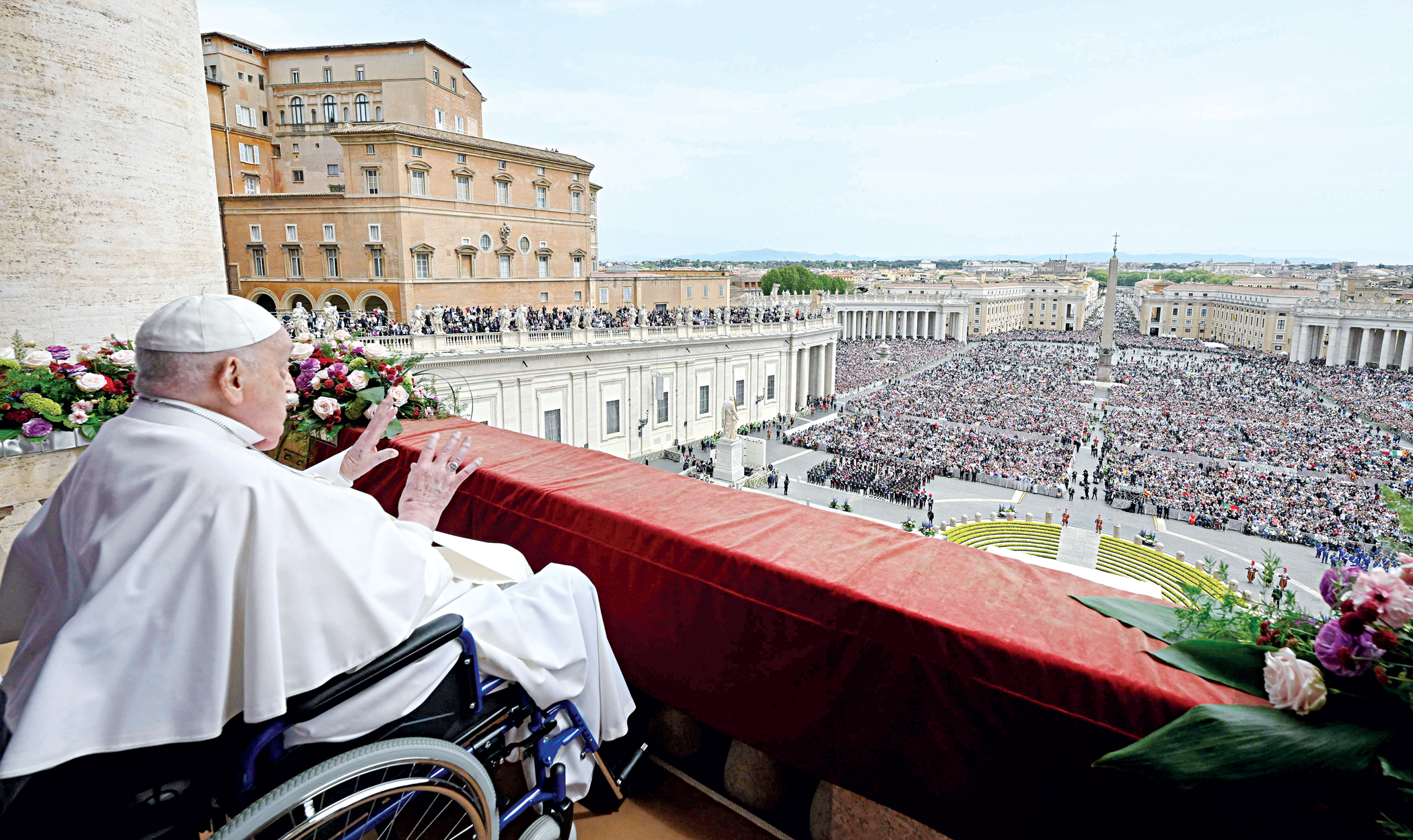 Tributes pour in as Pope Francis dies