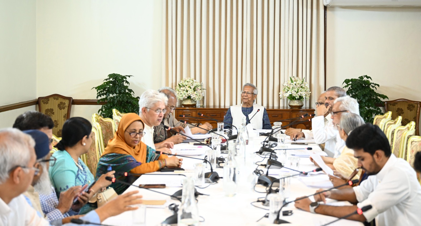 Advisory council emergency meeting underway