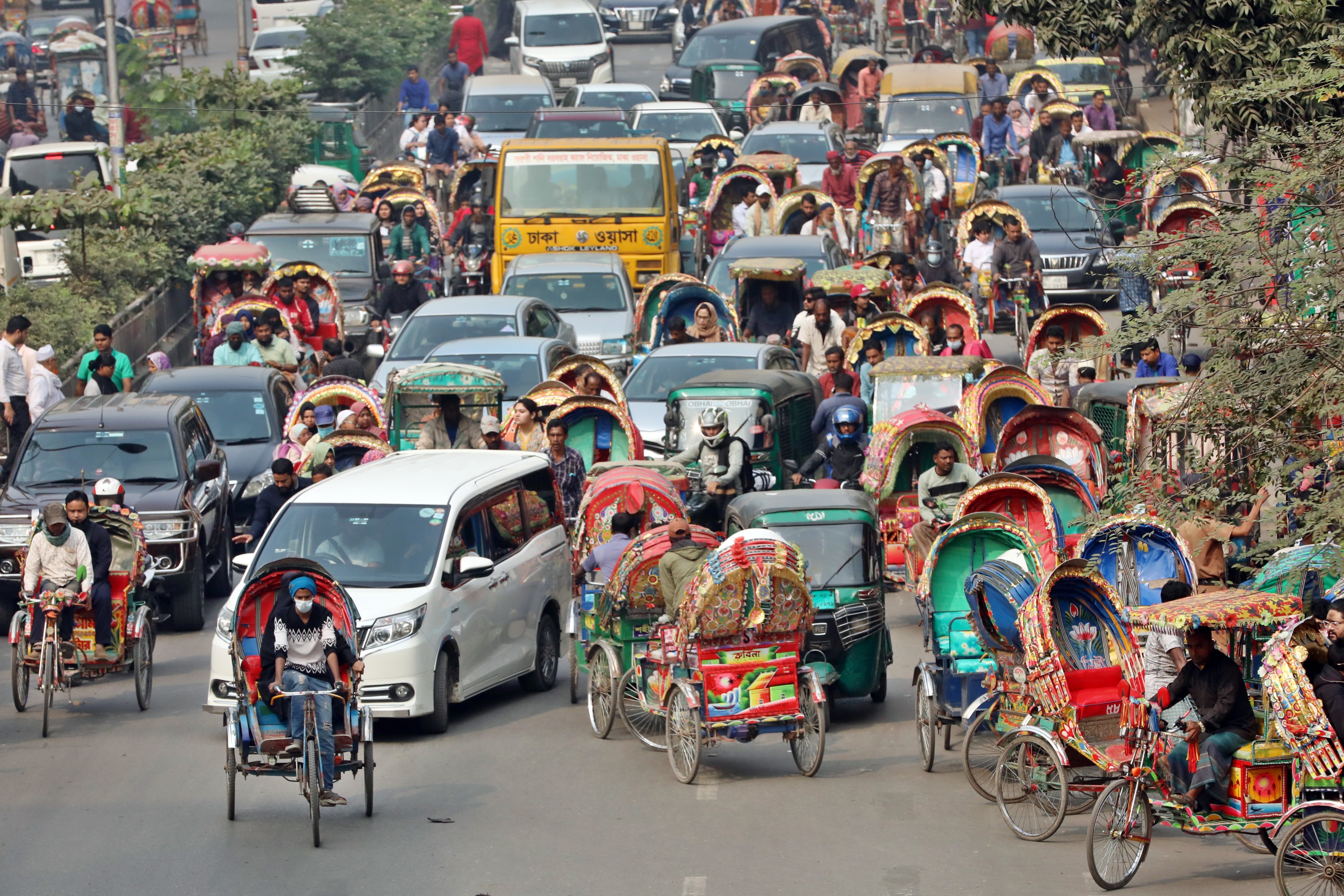 Confronting Dhaka’s battery-run rickshaw dilemma