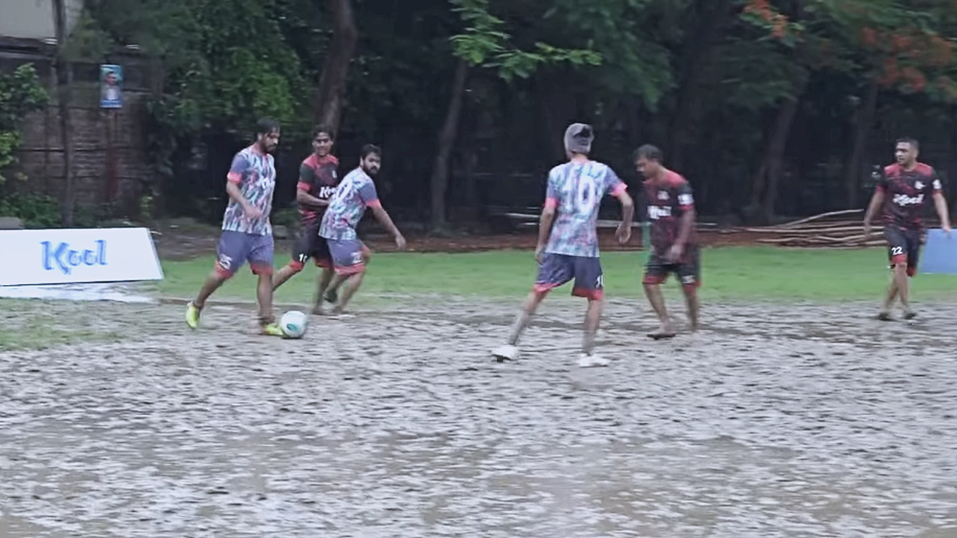 DS bow out in the rain and tiebreaker tension