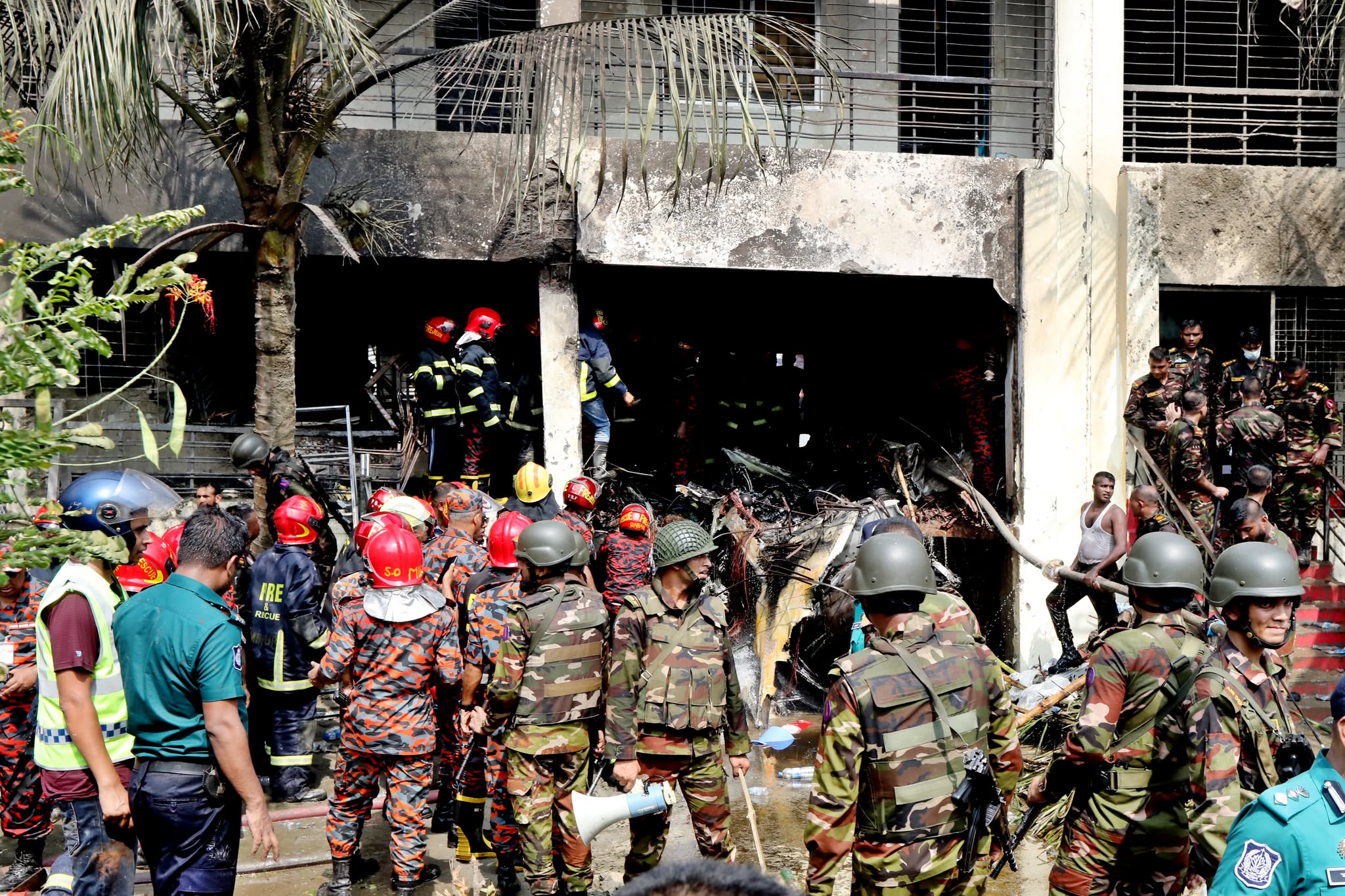 16 rescue personnel injured at Milestone College crash site