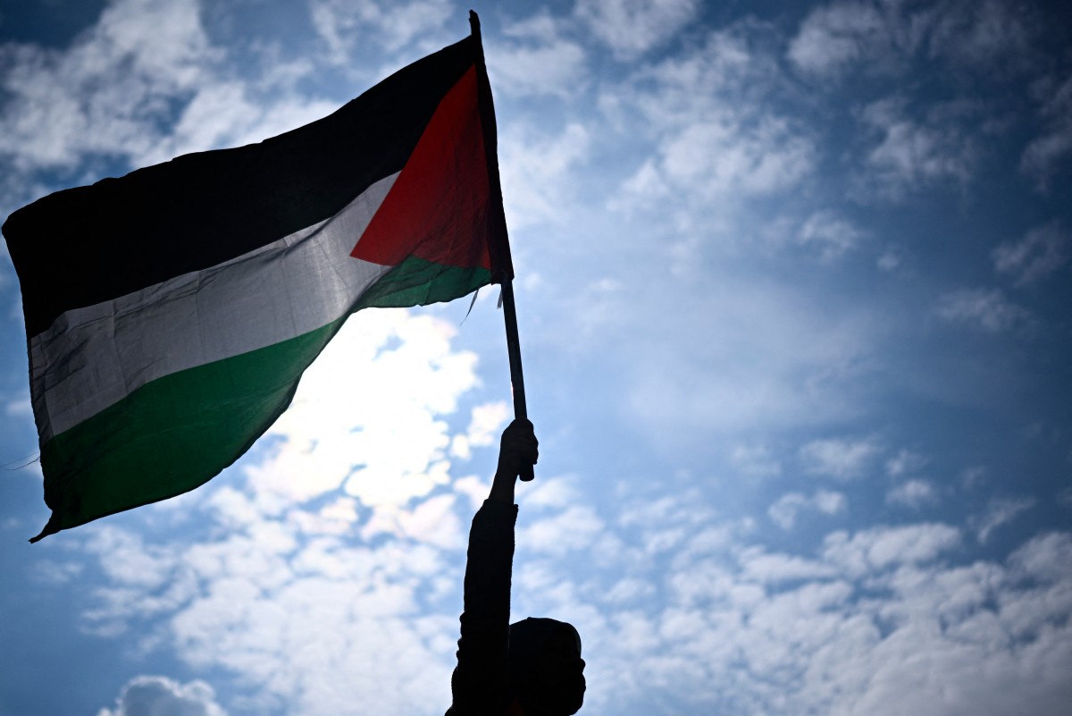What would wider recognition of Palestine mean for Palestinians and Israel?