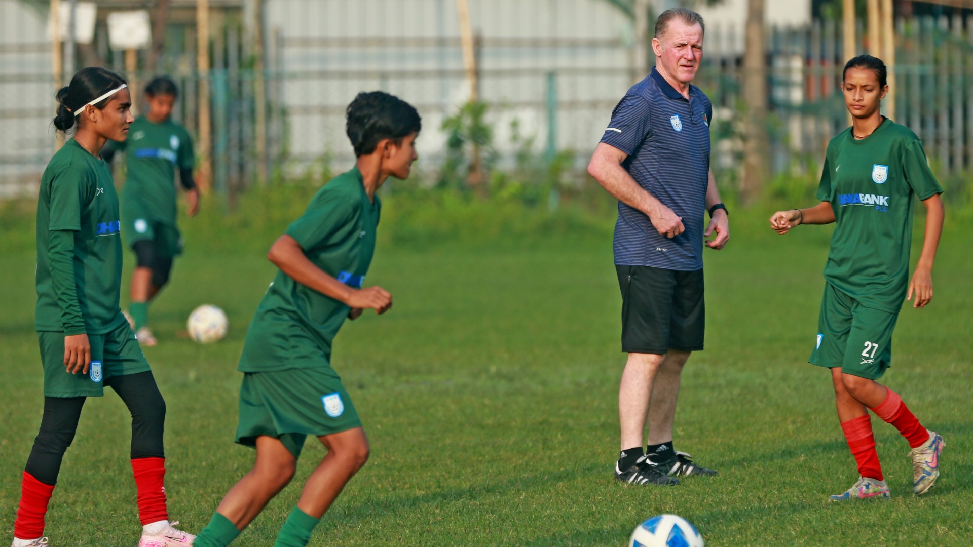 ‘Modern football demands athletes’