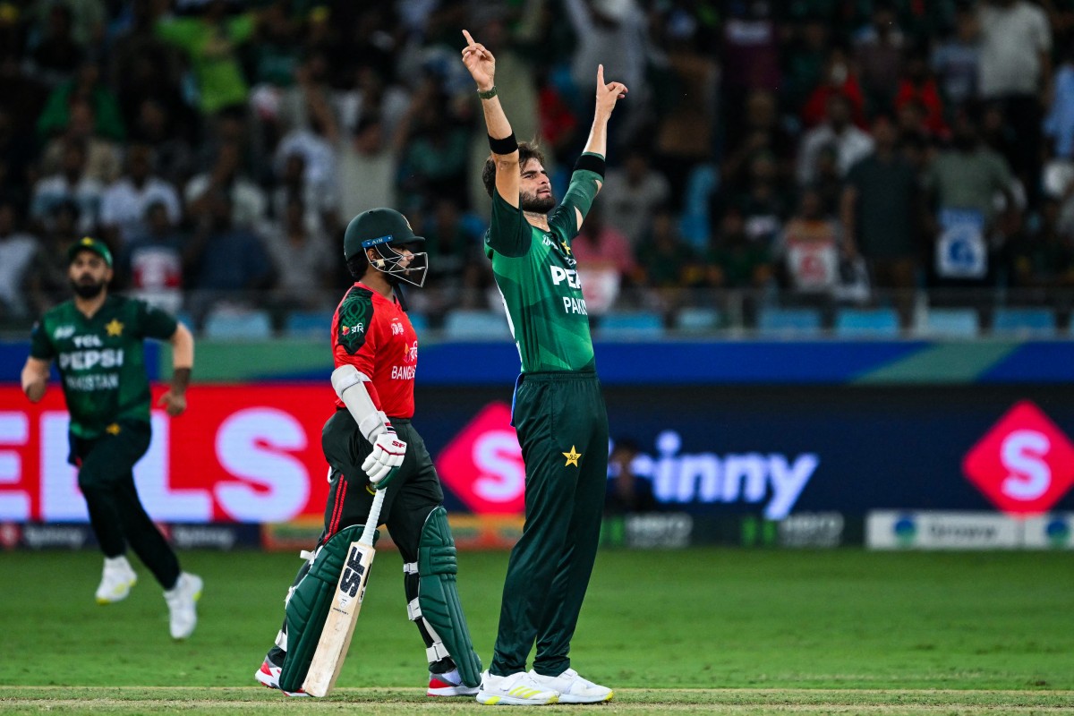 Pakistan beat Bangladesh to set up Asia Cup final with India