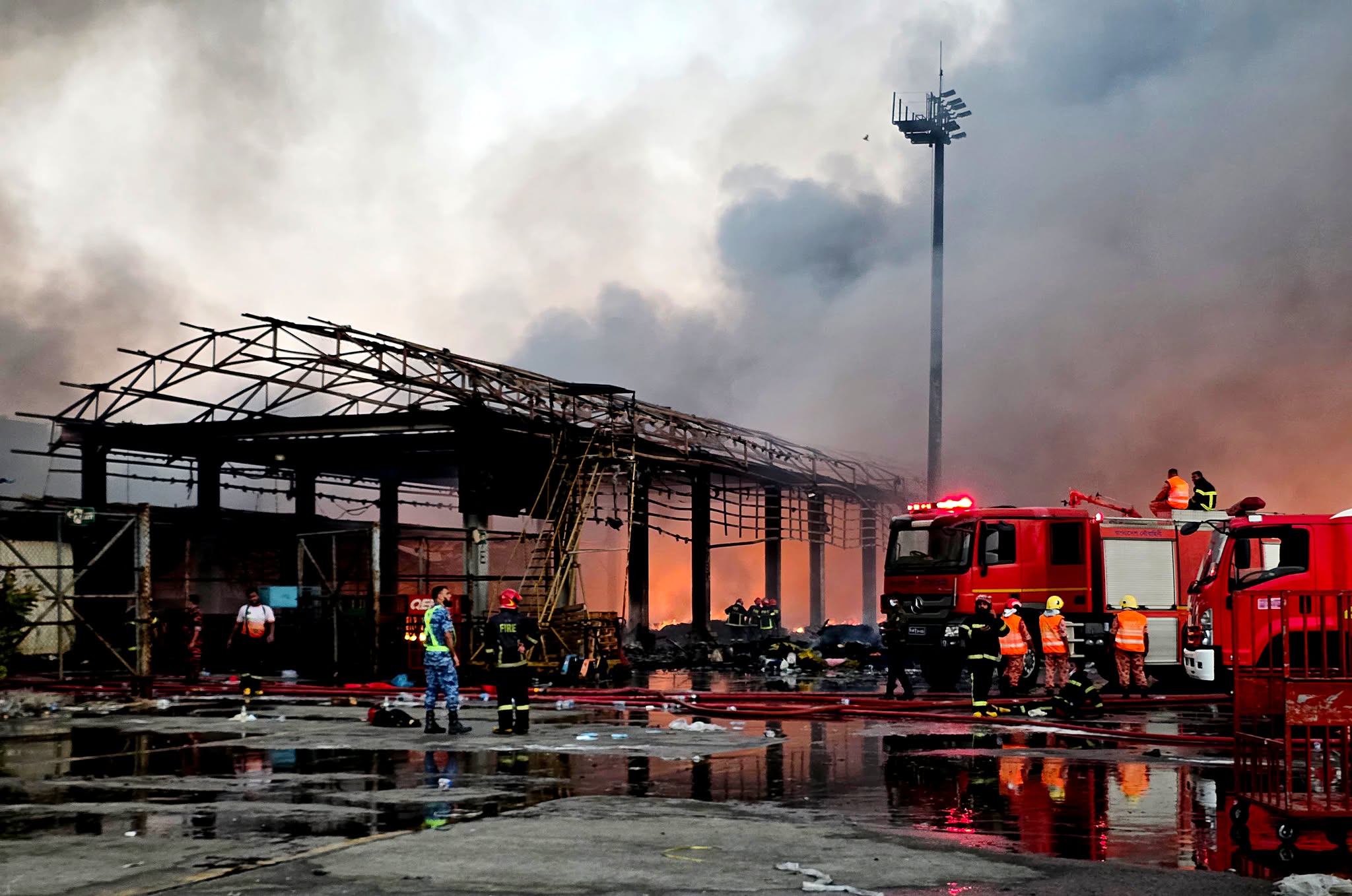 ‘Didn’t find any fire detection or protection system inside’