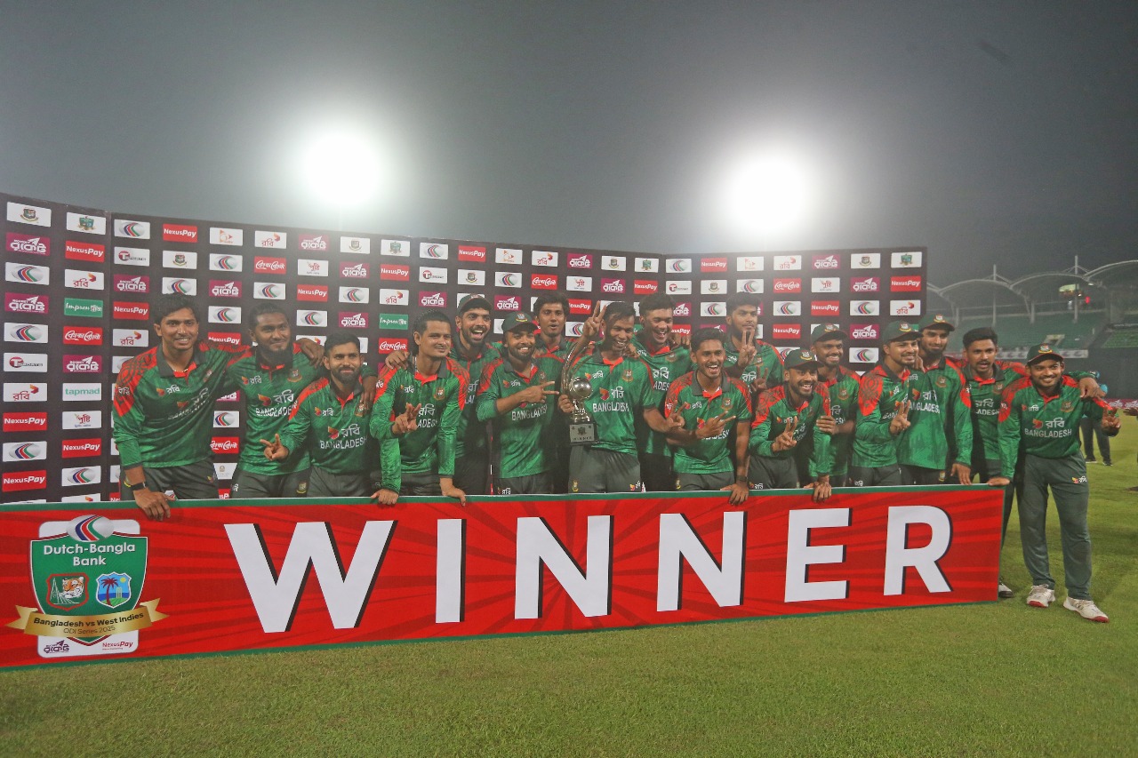 Records at a glance after Tigers snap winless streak in style