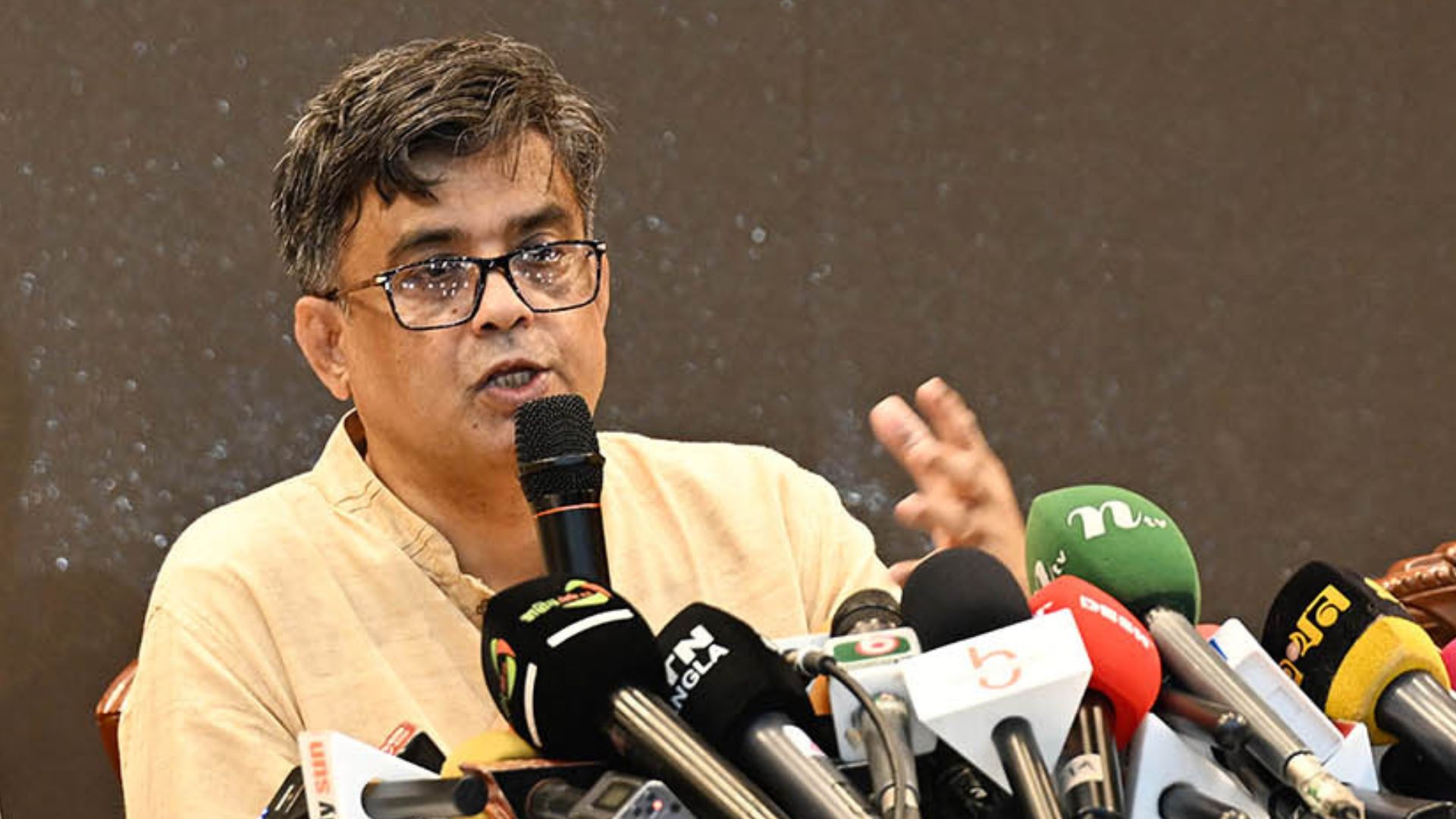 ‘Hasina’s claims should not appear uncontested’