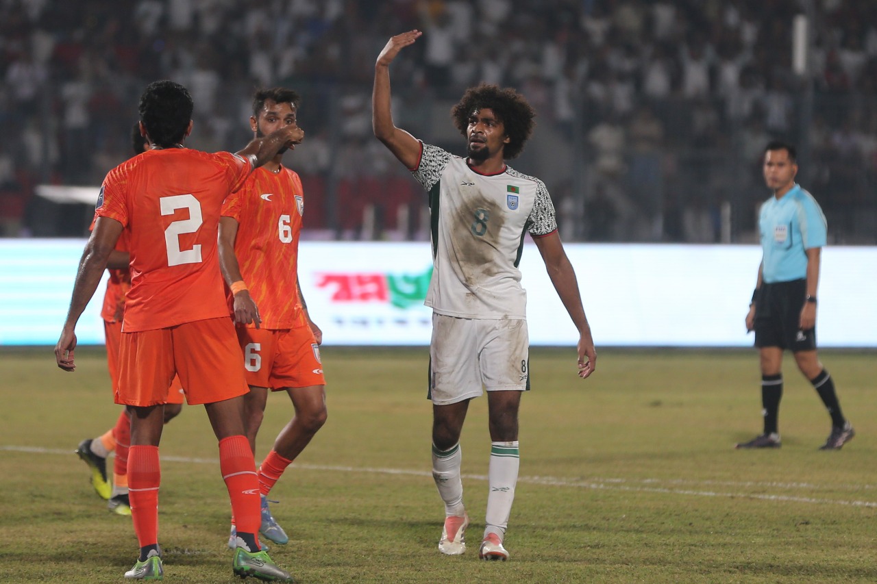 Dhaka comes alive for Bangladesh-India showdown