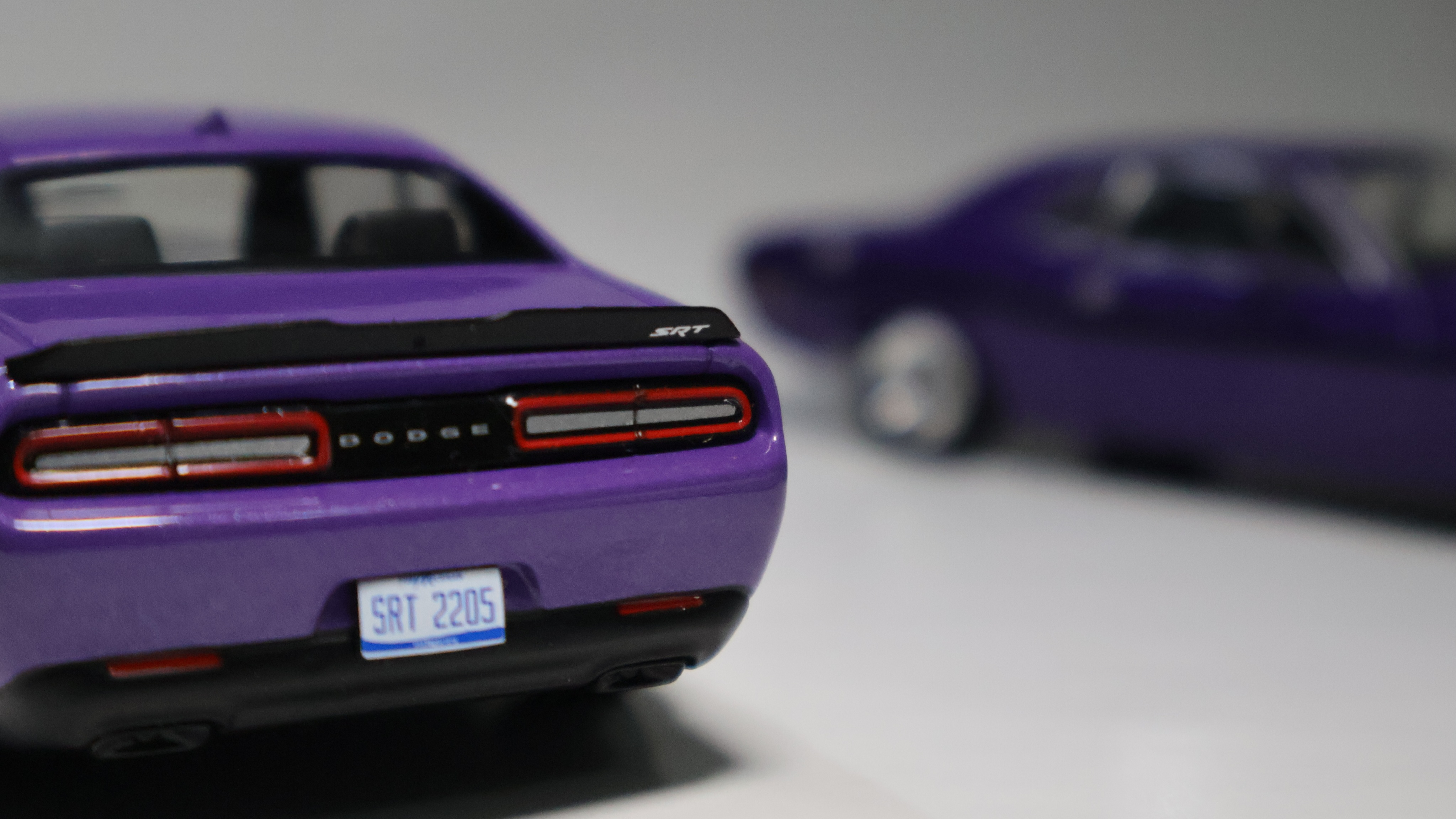 Dodge 143 scale