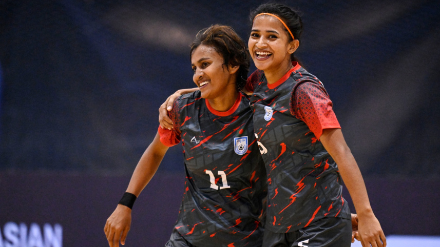 Sabina Masura Futsal Bangkok.jpg