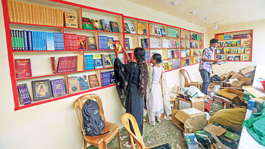 Ekushey-book-fair-2.jpg