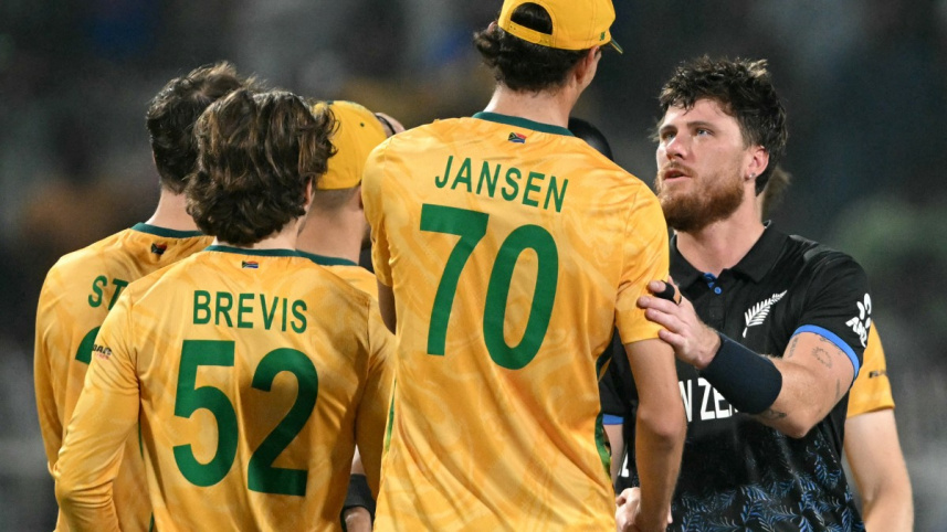 AFP__20260304__99XJ8MW__v1__MidRes__CricketIccMensT20Wc2026NzlRsa (1).jpg