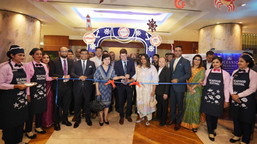 Oceanic Treasures 2.jpeg