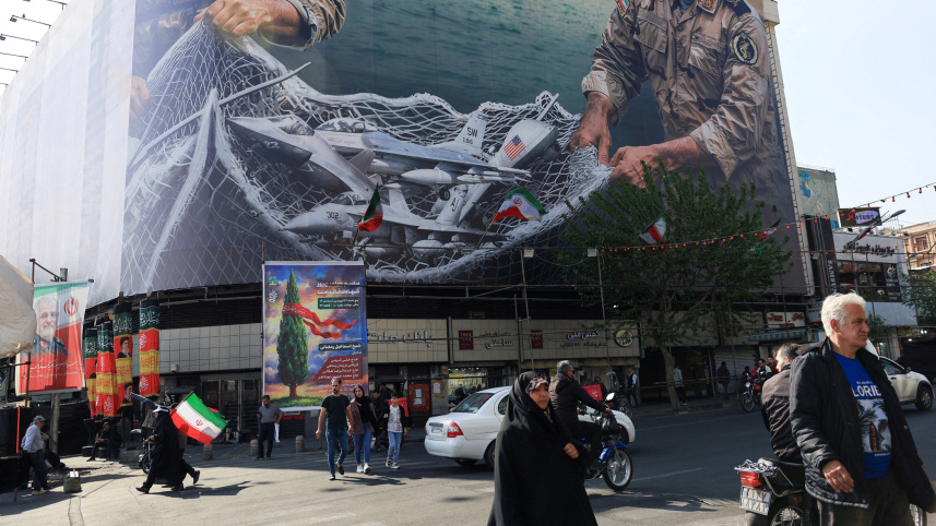 anti‑US-billboard-tehran.jpg