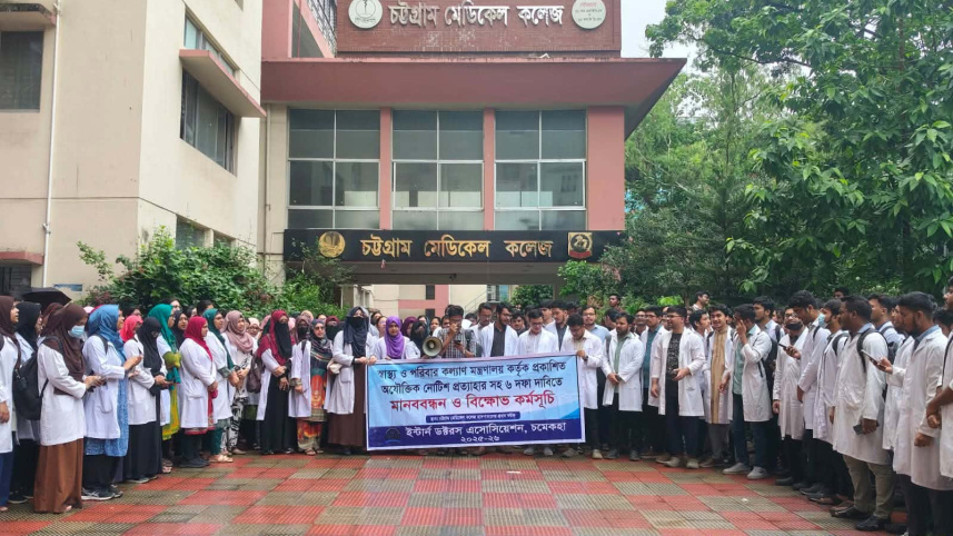 The Intern Doctors Association issued a 48-hour ultimatum on June 3 and held rallies and human chains on June 4 and 6. Photo: Star