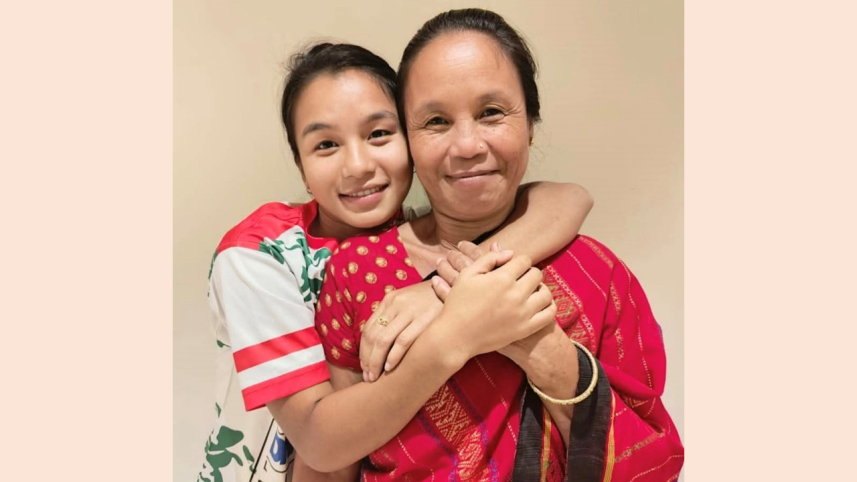 Ritu Porna Chakma with mother.png