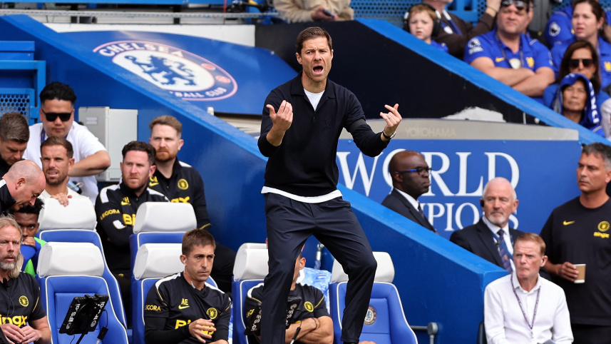 2026-08-30T142205Z_119686147_UP1EM8U13WRBX_RTRMADP_3_SOCCER-ENGLAND-CHE-BHA.JPG