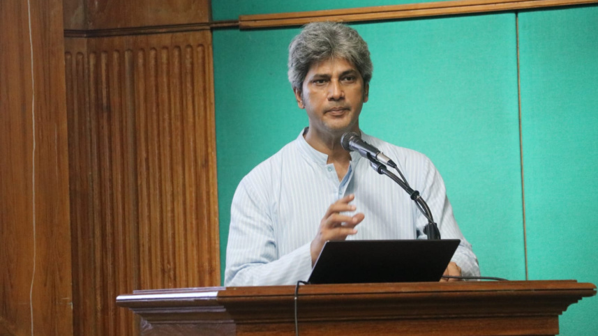 State Minister for Planning Zonayed Abdur Rahim Saki speaks at a training programme for field-level coordinators ahead of the census at the Bangladesh Bureau of Statistics (BBS) headquarters in Dhaka. PHOTO: Ministry of Shipping