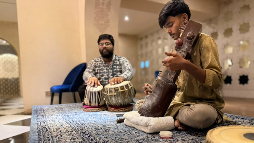 How a power outage led to an unplanned musical evening