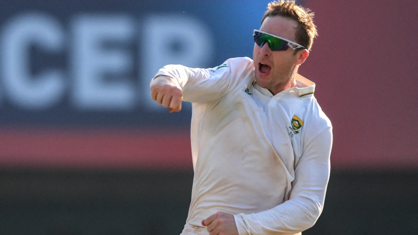 AFP__20251124__84Y72W4__v1__MidRes__CricketIndRsaTest.jpg