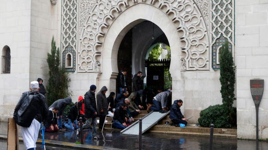 paris mosque.jpg