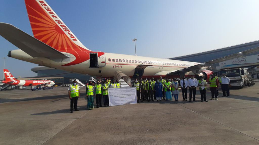 Covid-19 vaccine.jpg