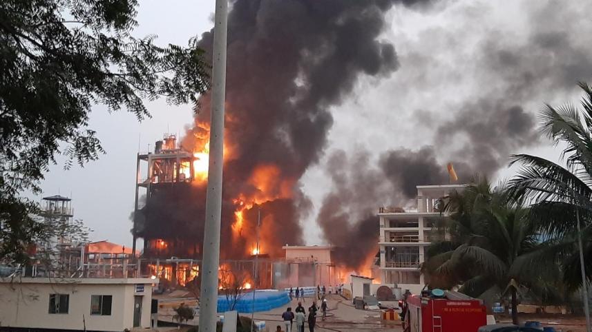gazipur fire.jpg
