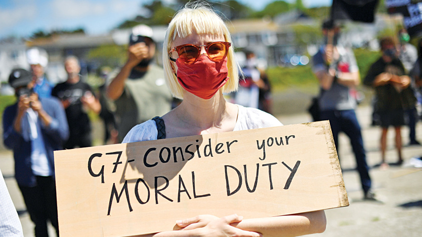 G7-pandemic-protest.jpg