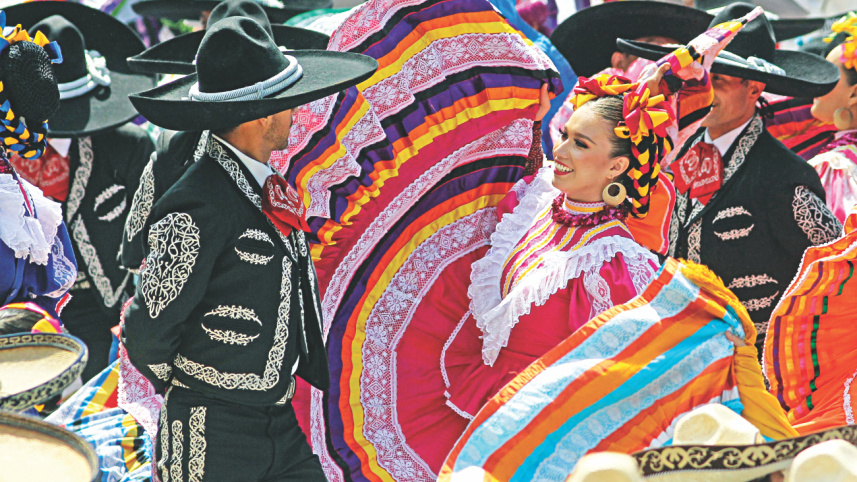 882 Mexican performers.jpg