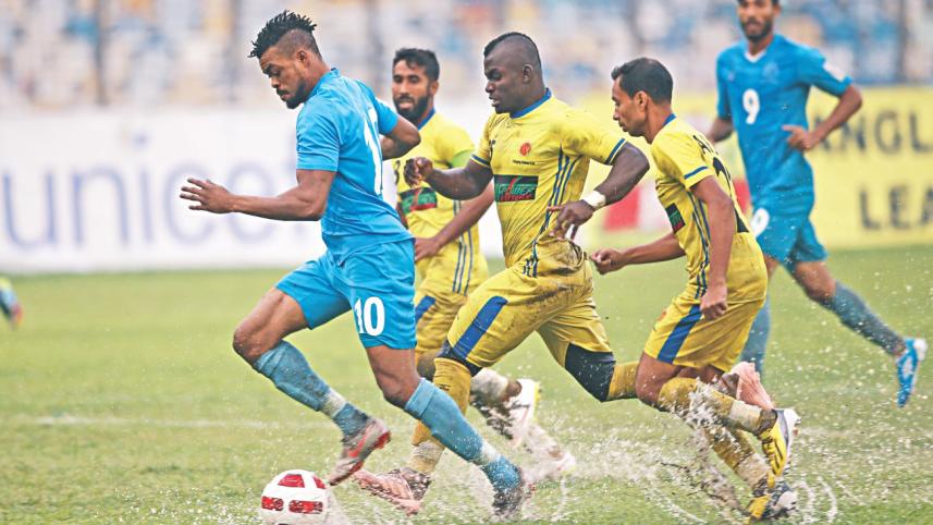 Abahani striker.jpg