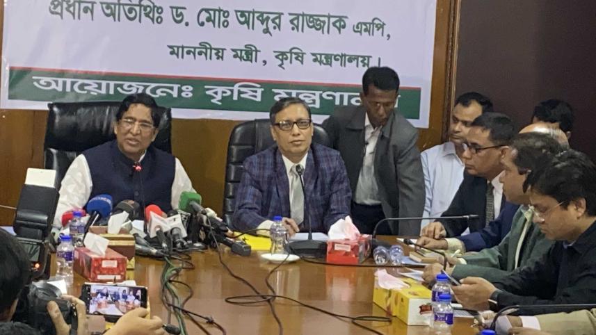 Agriculture minister-wb.jpg