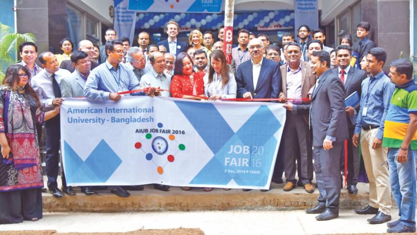 AIUB holds Job Fair 2016