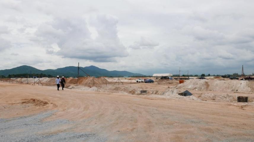 attract trade war.jpg